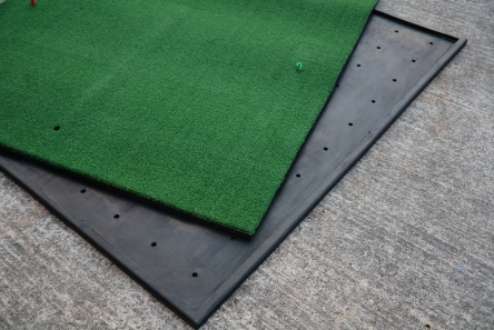 driving range mat with rubber frame