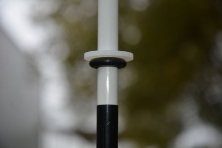 rubber grommet and plastic washer fixing